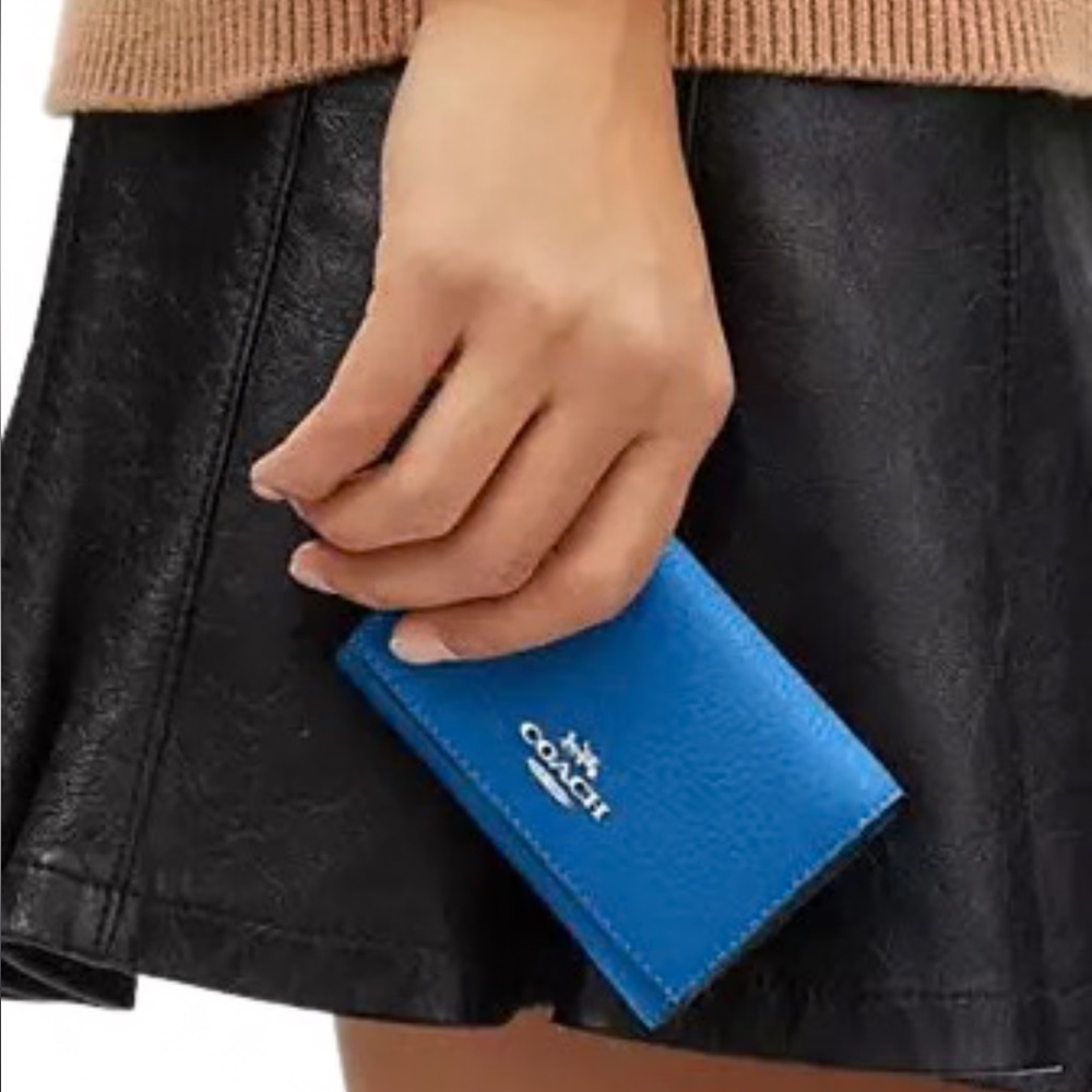 Coach Blue Women's Wallet - Picture 8 of 10